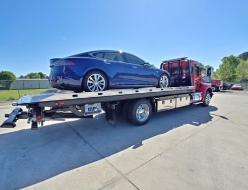 Car Towing in Oakwood Georgia