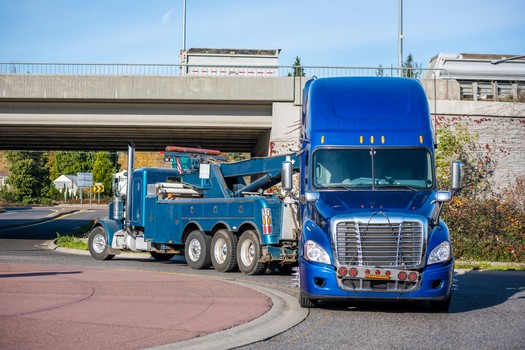 Semi Truck Towing In Dacula Georgia